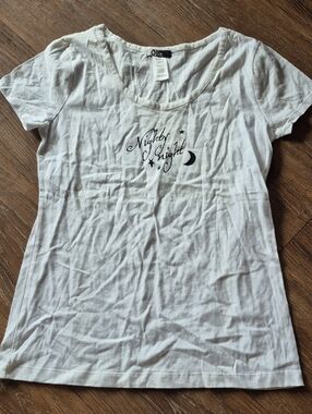 Nightly Night White Scoop Neck Short-Sleeve Tee by